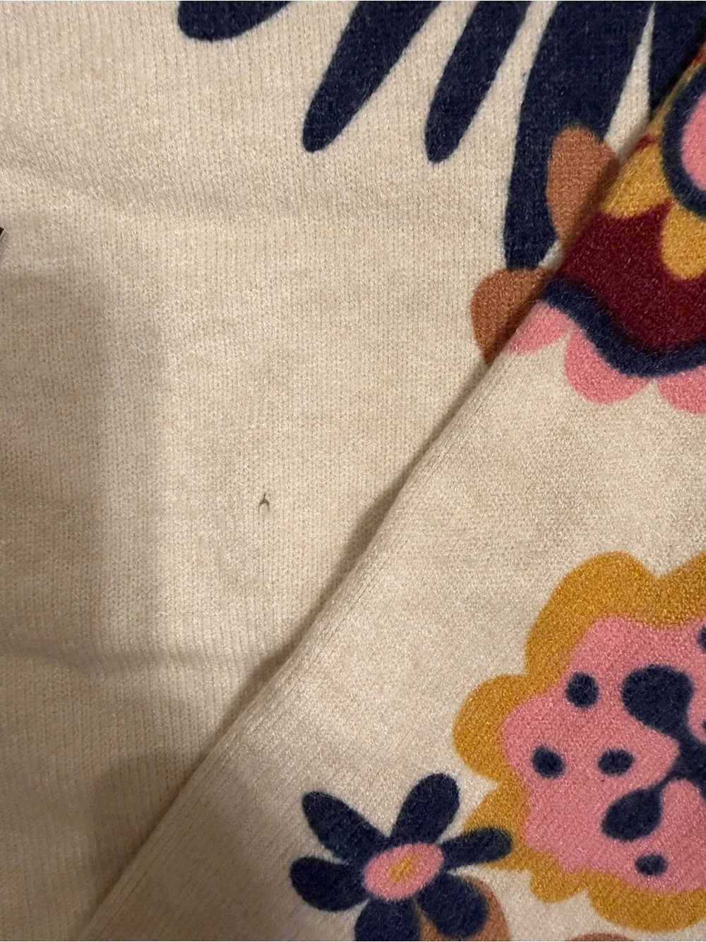 NWT Charlie B Floral Sweater - Picture 5 of 8